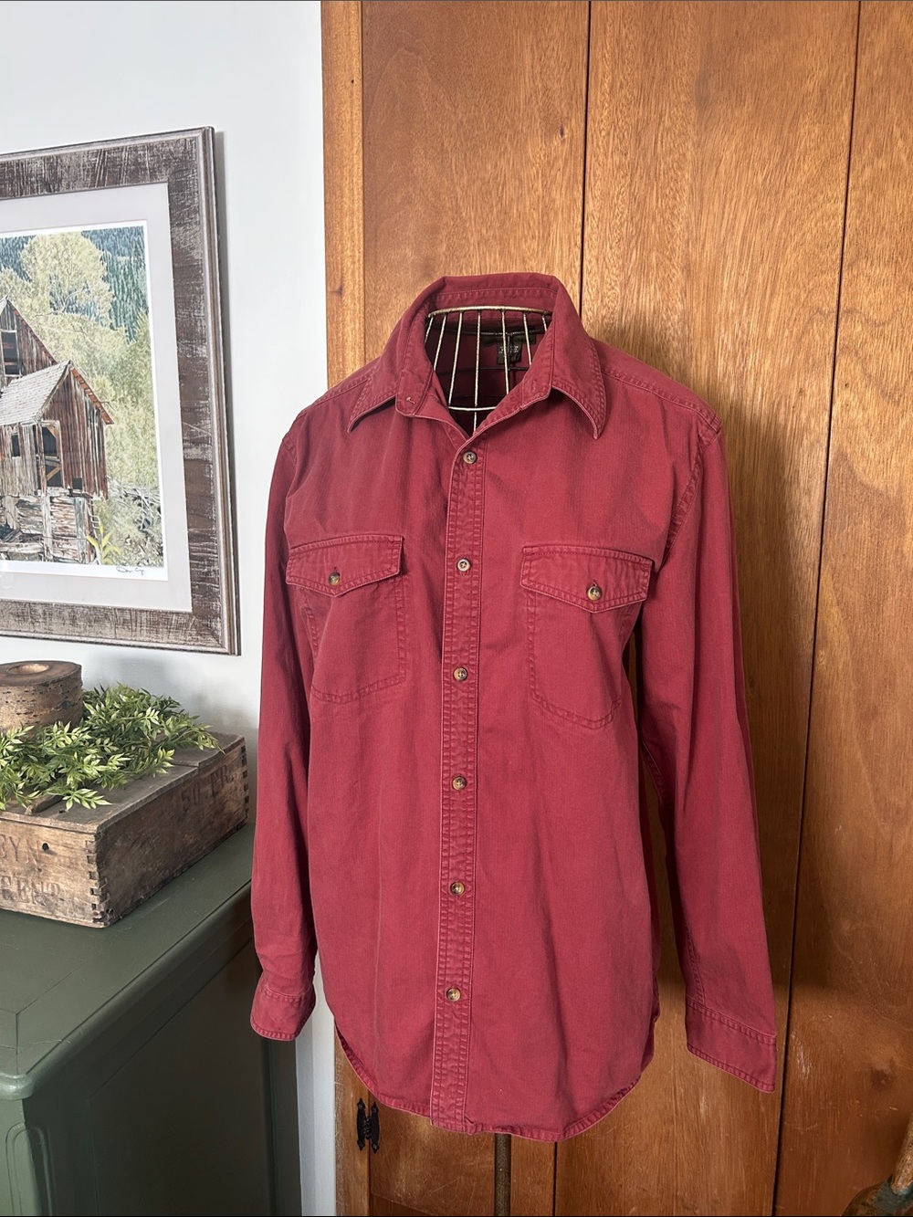 Eddie Bauer Men’s Red Burgundy 100% Cotton Button Up Shirt